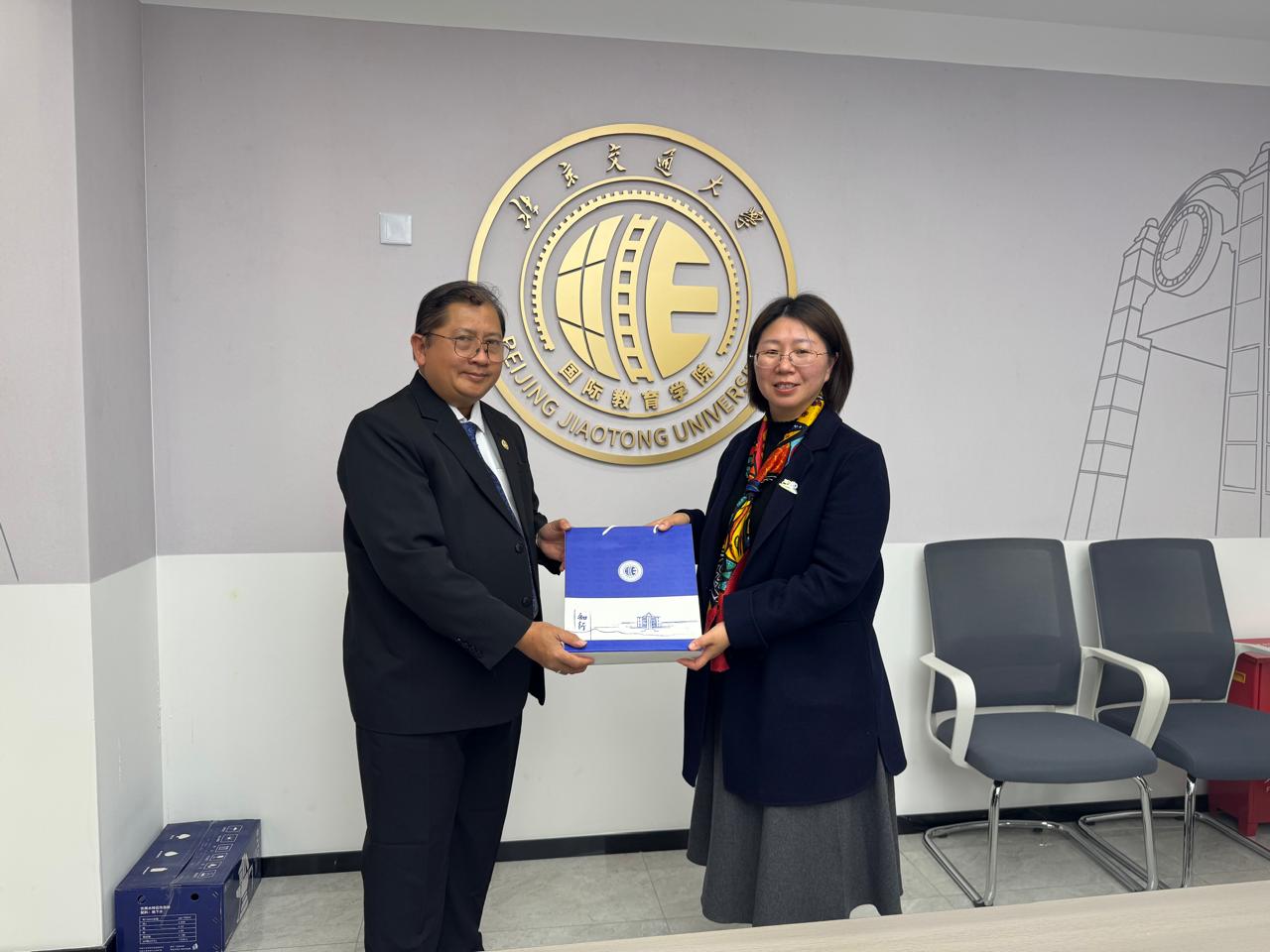 WhatsApp Image 2025-11-12 at 14.48.54