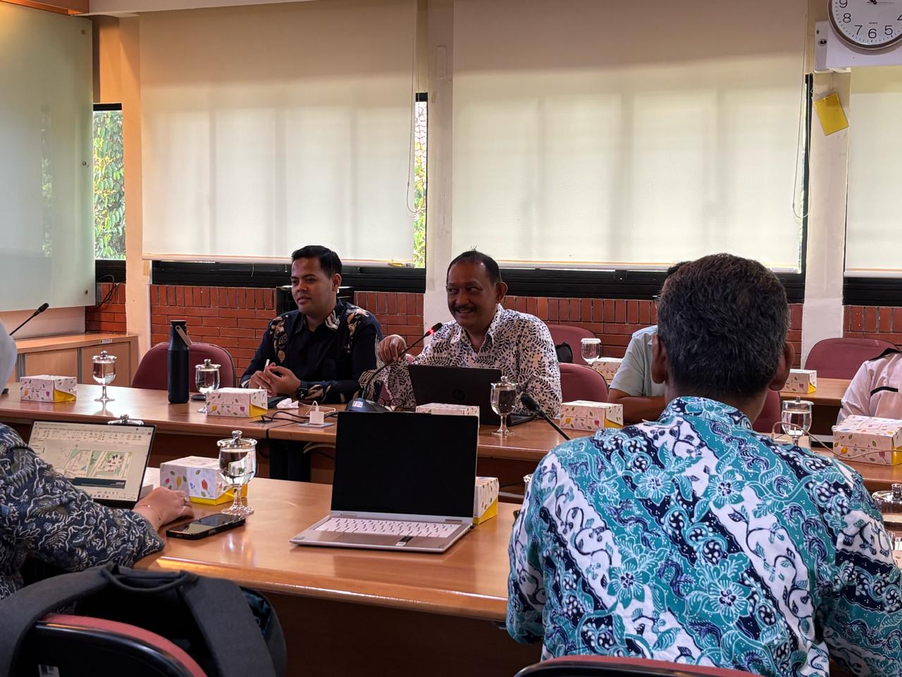 WhatsApp Image 2026-02-13 at 08.53.54 (5) (1)